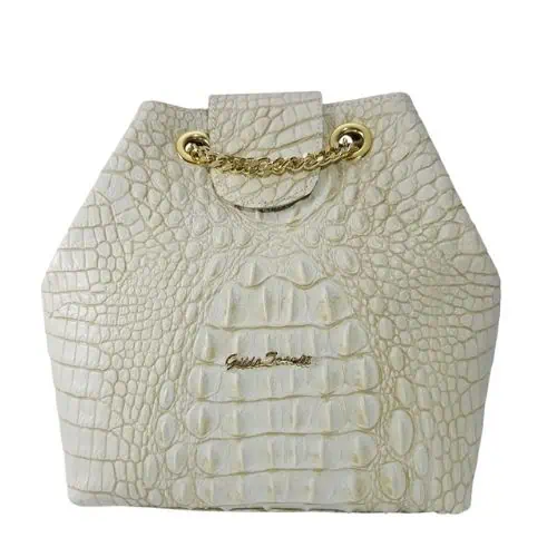 ベージュの牛革リュック