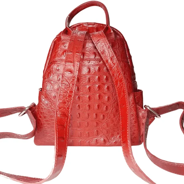 牛革リュック赤い