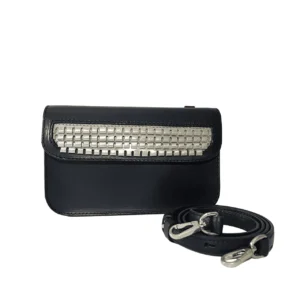 牛革ショルダーバッグ黒