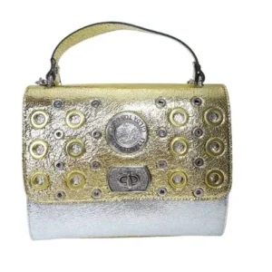 光沢のある牛革バッグ