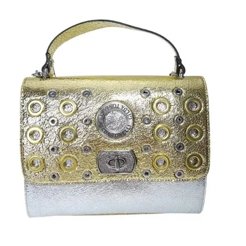 光沢のある牛革バッグ