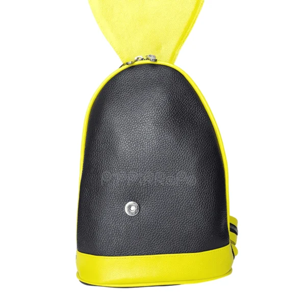 leather-backpack-black-lemongreen-detail