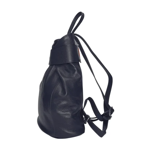 Aura本革リュック